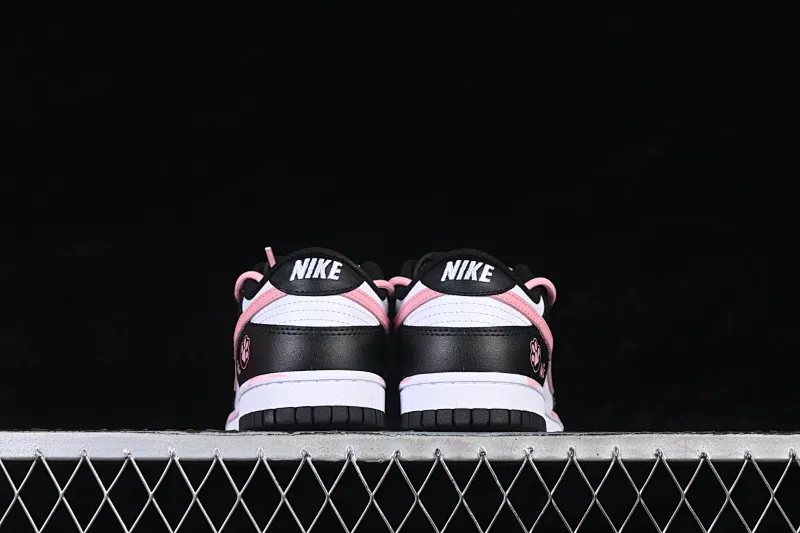 All categories Nk SB Dunk Series Nk SB Dunk Low High-end customized low-top sneakers Nike SB Dunk Low Cat claw black powder Deconstructed strap casual sneakers DD1503-101